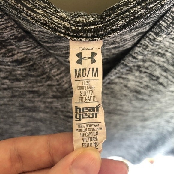 Under Armour Grey Tech Hoodie Size Medium - Picture 12 of 14
